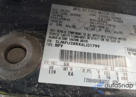 2004 Lincoln Navigator from USA, damaged, VIN 5LMFU28RX4LJ31799